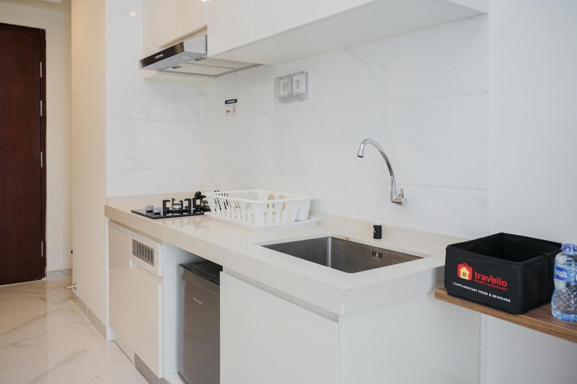 And Elegant At Sky House Bsd By Travelio